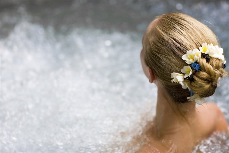 Bad im Whirlpool - gesund für Körper und Geist